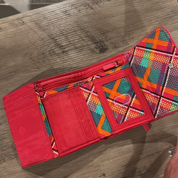 Vera Bradley Riley Rumba Triple Compartment Multicolor Wallet - Picture 5 of 6